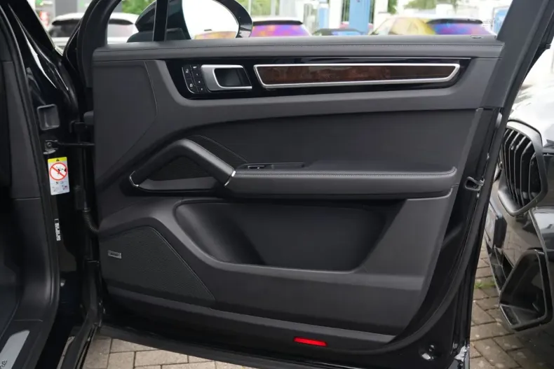 Porsche Cayenne din 2021 cu 65.000 km - oferta POR158879 - foto 32