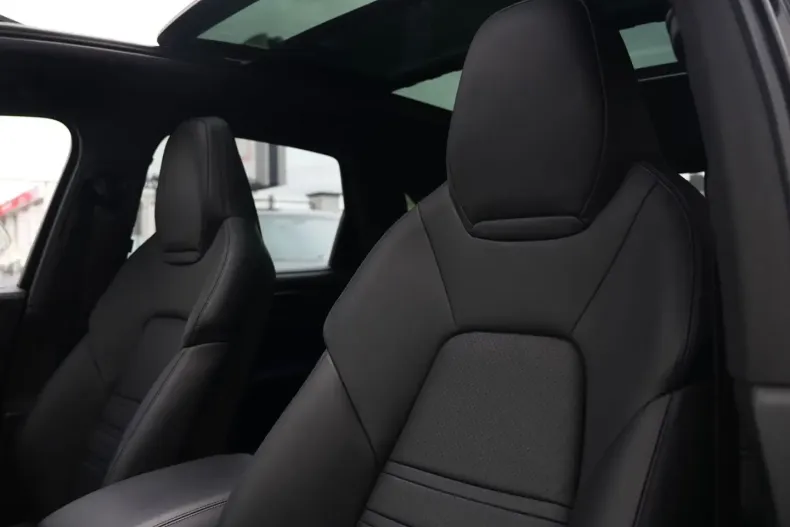 Porsche Cayenne din 2021 cu 65.000 km - oferta POR158879 - foto 35