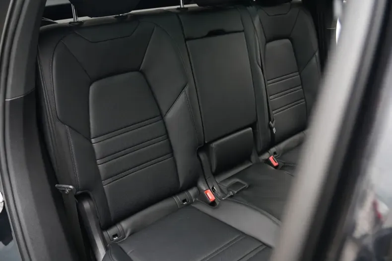 Porsche Cayenne din 2021 cu 65.000 km - oferta POR158879 - foto 42