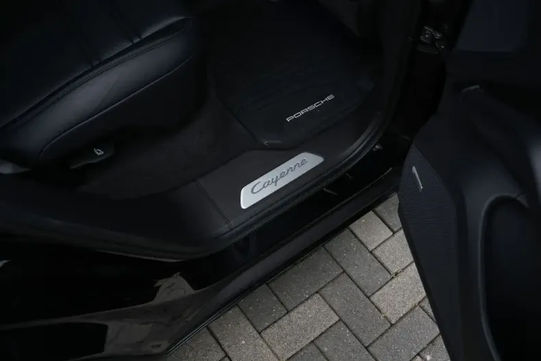 Porsche Cayenne din 2021 cu 65.000 km - oferta POR158879 - foto 46