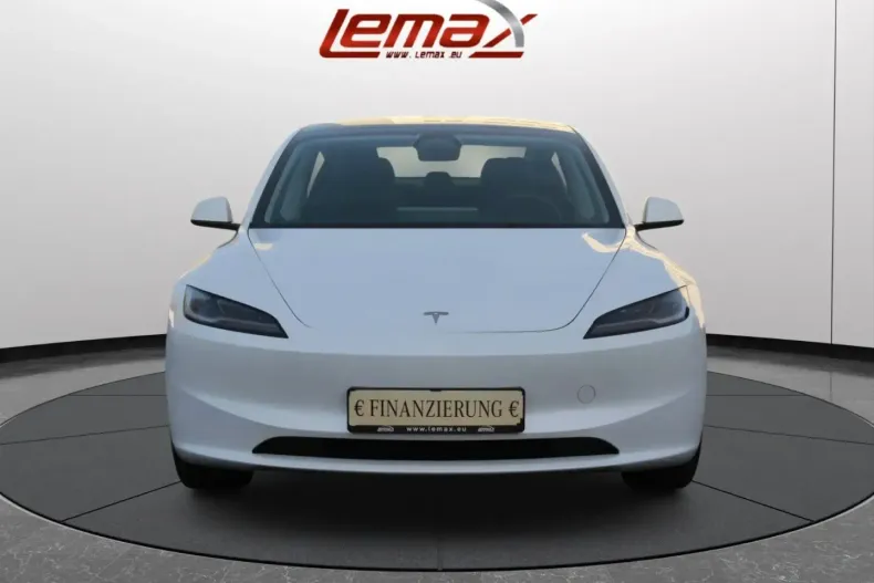 Tesla Model 3 din 2024 cu 39.100 km - oferta TES158881 - foto 2