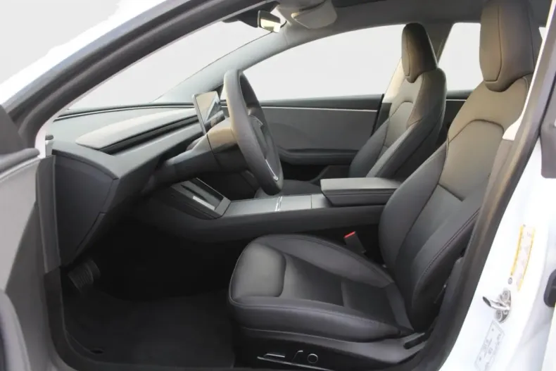 Tesla Model 3 din 2024 cu 39.100 km - oferta TES158881 - foto 15