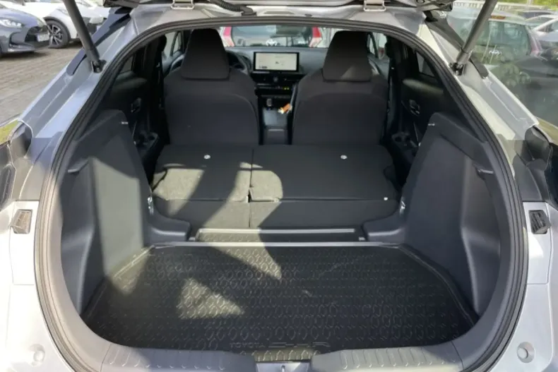 Toyota C-HR din 2024 cu 8.800 km - oferta TOY158882 - foto 15