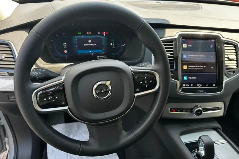 Volvo XC90 din 2024 cu 16.761 km - oferta VOL158883 - foto 18
