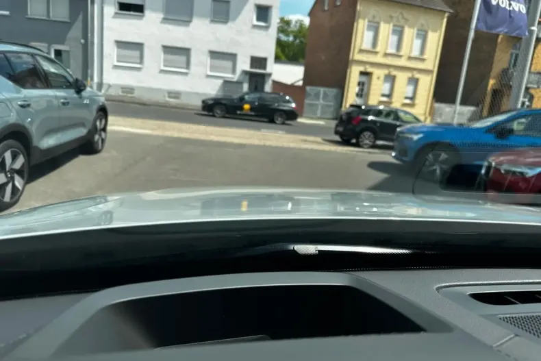 Volvo XC90 din 2024 cu 16.761 km - oferta VOL158883 - foto 21