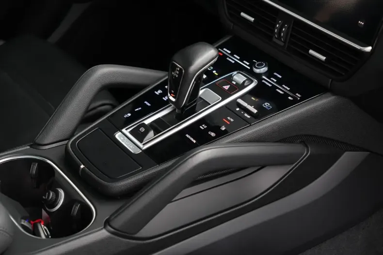 Porsche Cayenne din 2022 cu 80.000 km - oferta POR158893 - foto 24