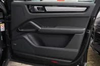 Porsche Cayenne din 2022 cu 80.000 km - oferta POR158893 - foto 47