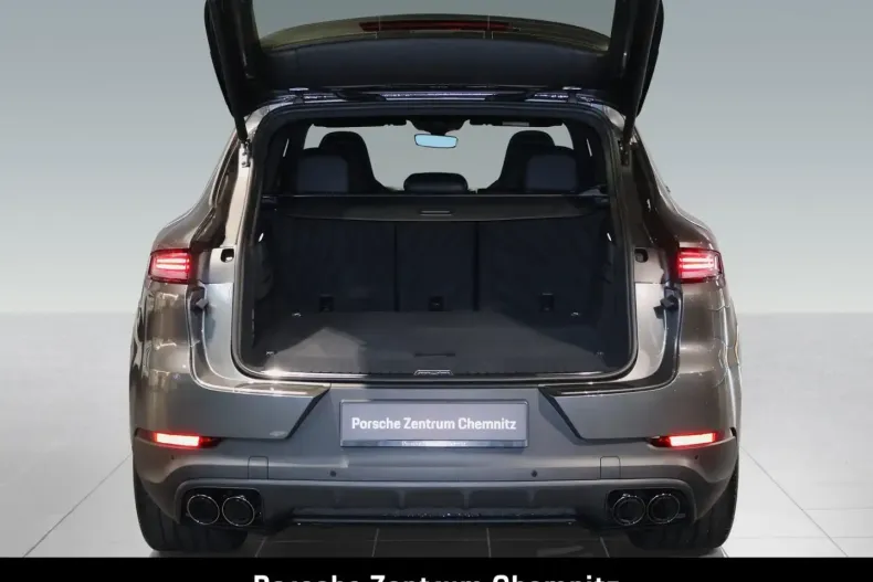 Porsche Cayenne din 2025 cu 15.500 km - oferta POR158895 - foto 38