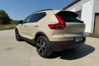 Volvo XC40 din 2024 cu 16.800 km - oferta VOL158903 - foto 6