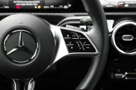 Mercedes-Benz CLA 180 din 2024 cu 12.390 km - oferta MER158904 - foto 12