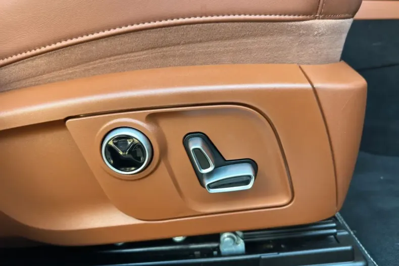 Maserati Levante din 2022 cu 49.850 km - oferta MAS158906 - foto 29