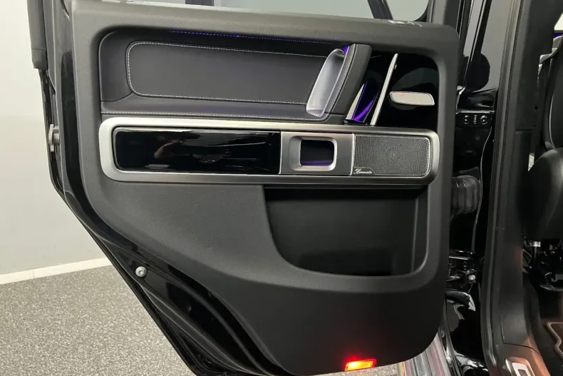 Mercedes-Benz G 400 din 2023 cu 47.500 km - oferta MER158907 - foto 12