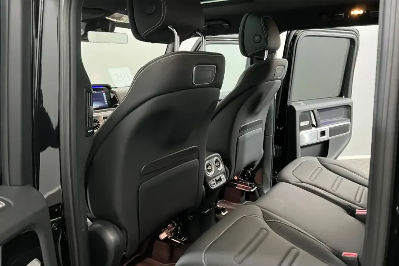 Mercedes-Benz G 400 din 2023 cu 47.500 km - oferta MER158907 - foto 13