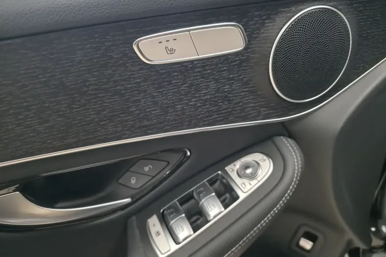 Mercedes-Benz GLC 220 din 2021 cu 94.899 km - oferta MER158909 - foto 16