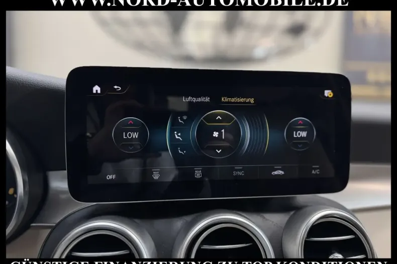 Mercedes-Benz GLC 220 din 2021 cu 99.402 km - oferta MER158910 - foto 20