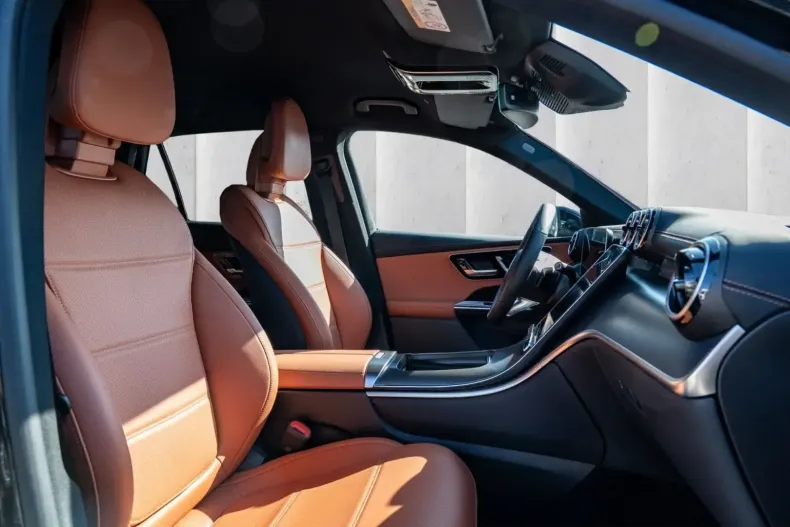 Mercedes-Benz GLC 220 din 2023 cu 23.700 km - oferta MER158911 - foto 8