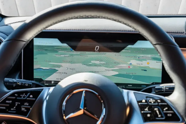 Mercedes-Benz GLC 220 din 2023 cu 23.700 km - oferta MER158911 - foto 14