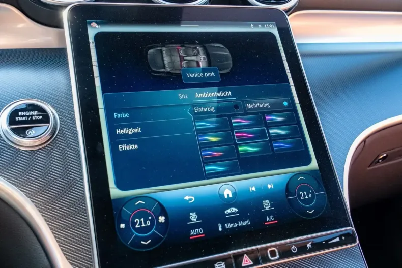 Mercedes-Benz GLC 220 din 2023 cu 23.700 km - oferta MER158911 - foto 21