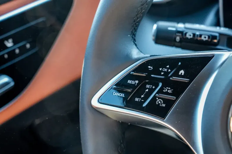 Mercedes-Benz GLC 220 din 2023 cu 23.700 km - oferta MER158911 - foto 23