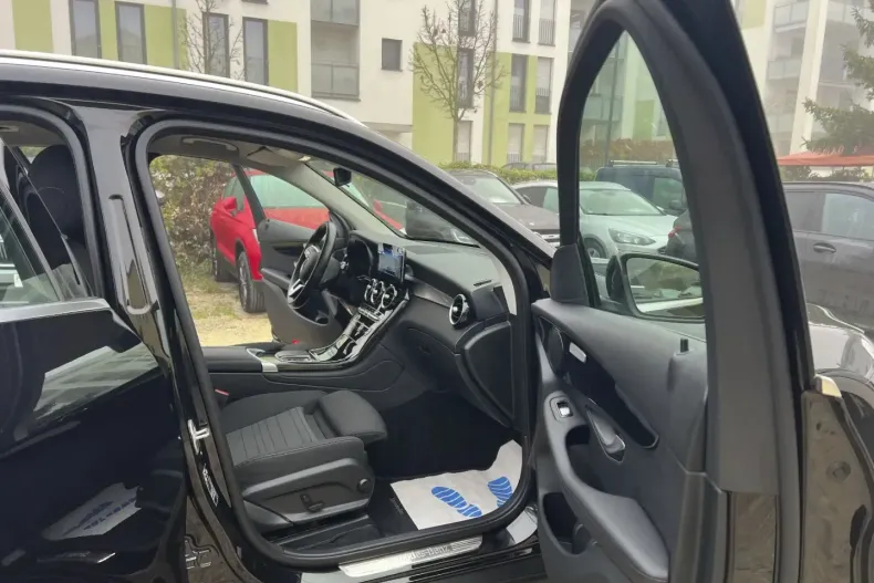 Mercedes-Benz GLC 220 din 2021 cu 72.000 km - oferta MER158912 - foto 12