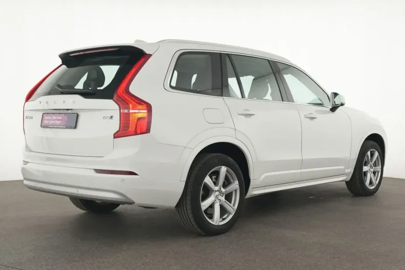 Volvo XC90 din 2022 cu 44.699 km - oferta VOL158915 - foto 5