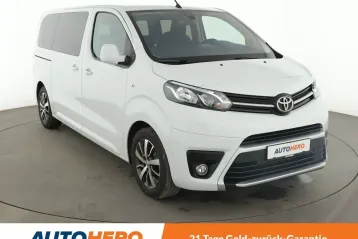 Toyota Proace (Verso) din 2023 - oferta TOY158934