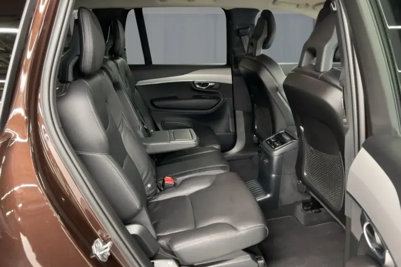 Volvo XC90 din 2020 cu 56.786 km - oferta VOL158941 - foto 7
