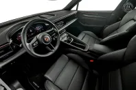 Porsche Macan din 2024 cu 9.900 km - oferta POR158959 - foto 4