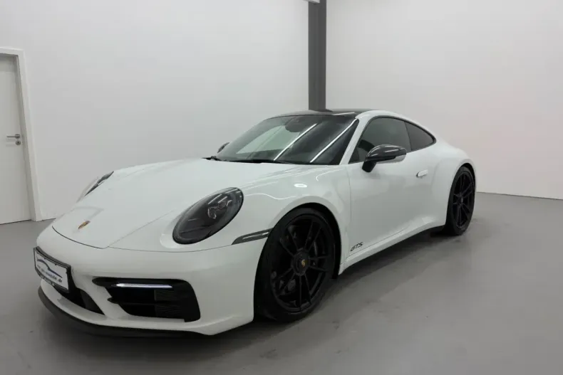 Porsche 992 din 2024 cu 4.600 km - oferta POR158966 - foto 1