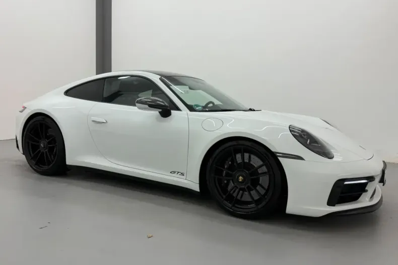 Porsche 992 din 2024 cu 4.600 km - oferta POR158966 - foto 4