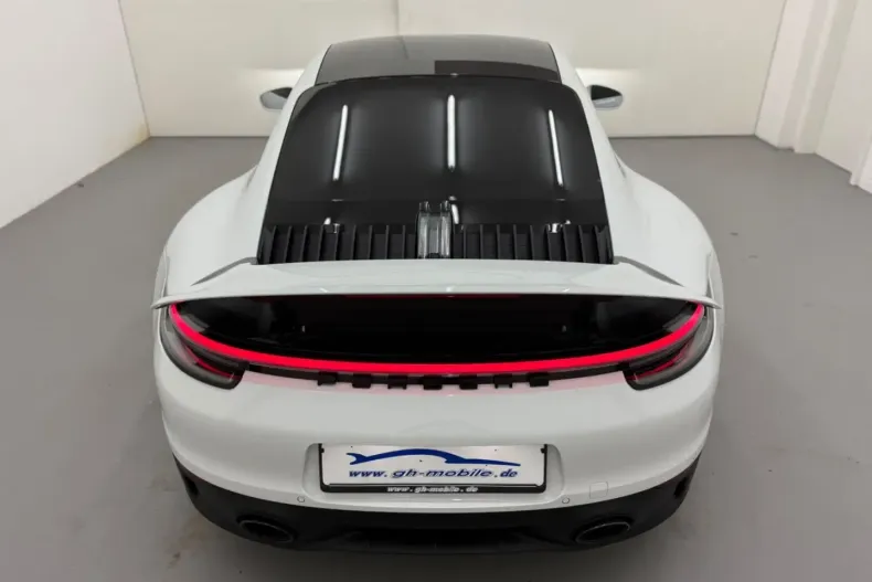Porsche 992 din 2024 cu 4.600 km - oferta POR158966 - foto 12