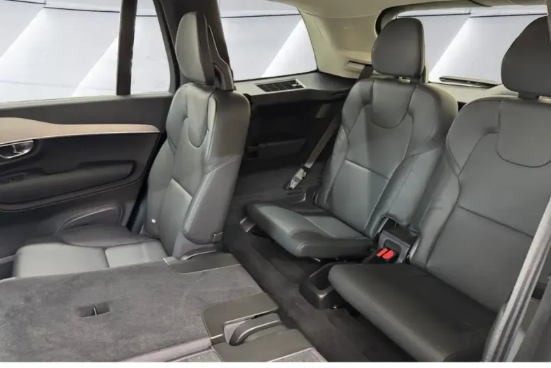 Volvo XC90 din 2024 cu 27.980 km - oferta VOL158968 - foto 16