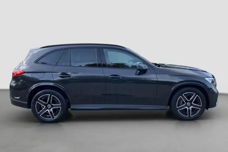 Mercedes-Benz GLC 300 din 2024 cu 13.500 km - oferta MER158972 - foto 2