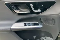 Mercedes-Benz GLC 300 din 2024 cu 13.500 km - oferta MER158972 - foto 15