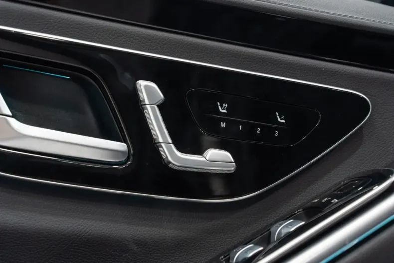 Mercedes-Benz S 500 din 2023 cu 23.458 km - oferta MER158979 - foto 29