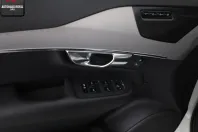 Volvo XC90 din 2021 cu 91.852 km - oferta VOL158998 - foto 13