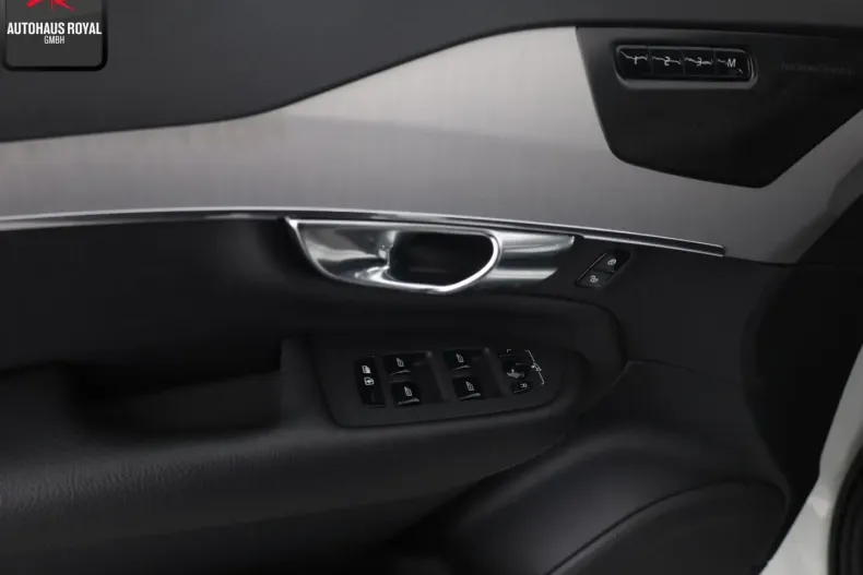 Volvo XC90 din 2021 cu 91.852 km - oferta VOL158998 - foto 13