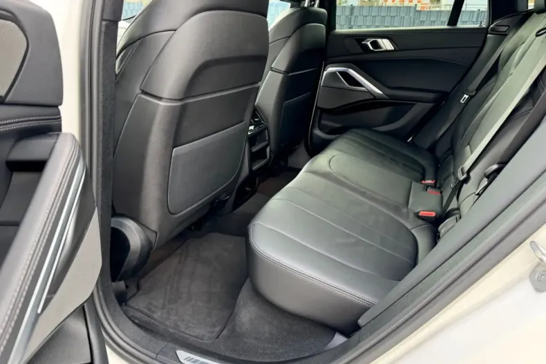 BMW X6 din 2022 cu 57.000 km - oferta BMW159003 - foto 14