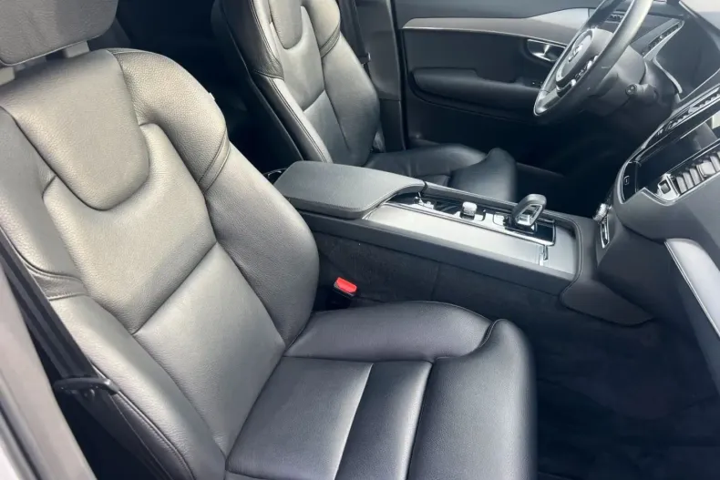 Volvo XC90 din 2021 cu 98.384 km - oferta VOL159004 - foto 12