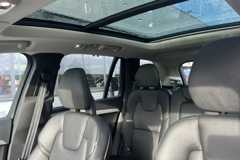 Volvo XC90 din 2021 cu 98.384 km - oferta VOL159004 - foto 26