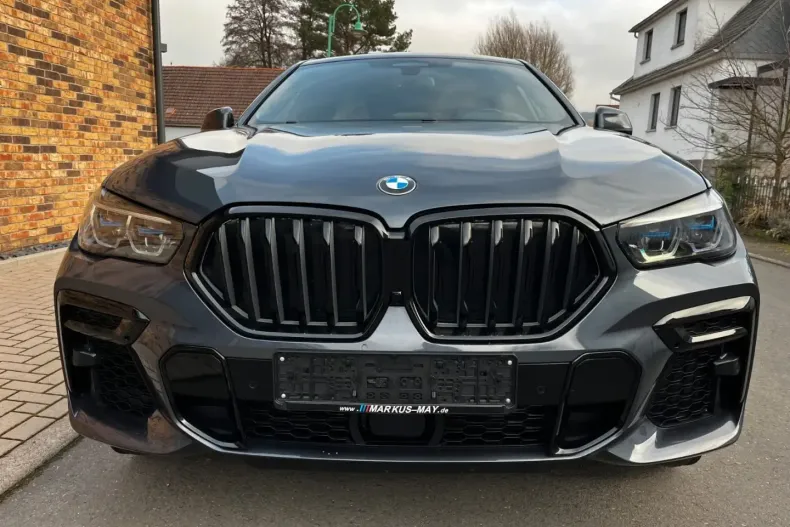 BMW X6 din 2022 cu 81.999 km - oferta BMW159005 - foto 1