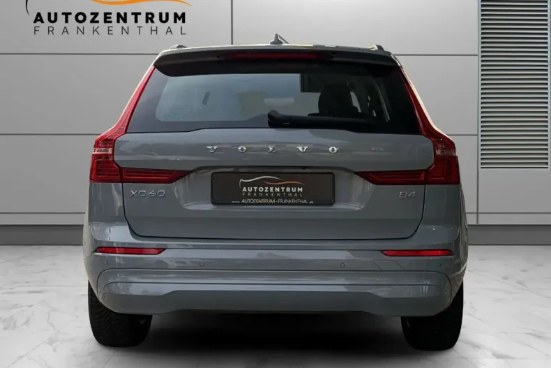 Volvo XC60 din 2024 cu 23.500 km - oferta VOL159026 - foto 4