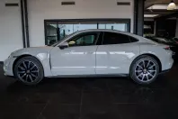 Porsche Taycan din 2024 cu 3.000 km - oferta POR159028 - foto 7