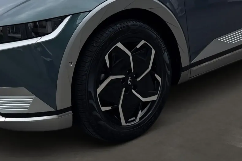 Hyundai IONIQ 5 din 2024 cu 8.000 km - oferta HYU159029 - foto 6