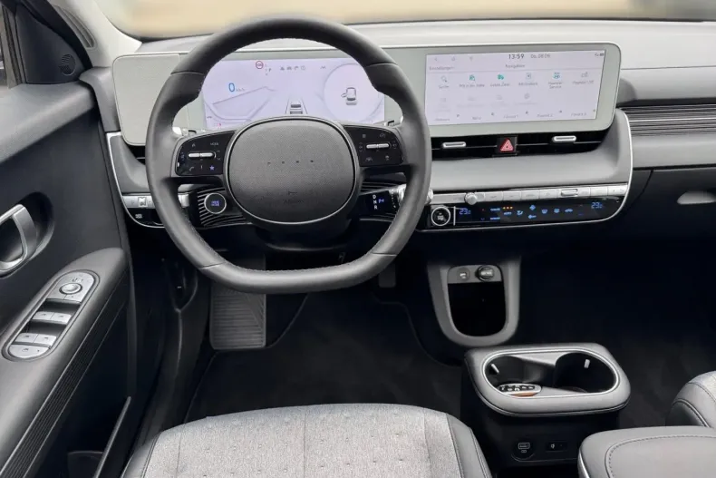 Hyundai IONIQ 5 din 2024 cu 8.000 km - oferta HYU159029 - foto 10