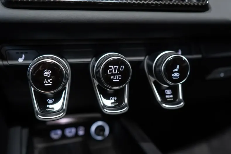 Audi R8 din 2022 cu 24.297 km - oferta AUD159032 - foto 20