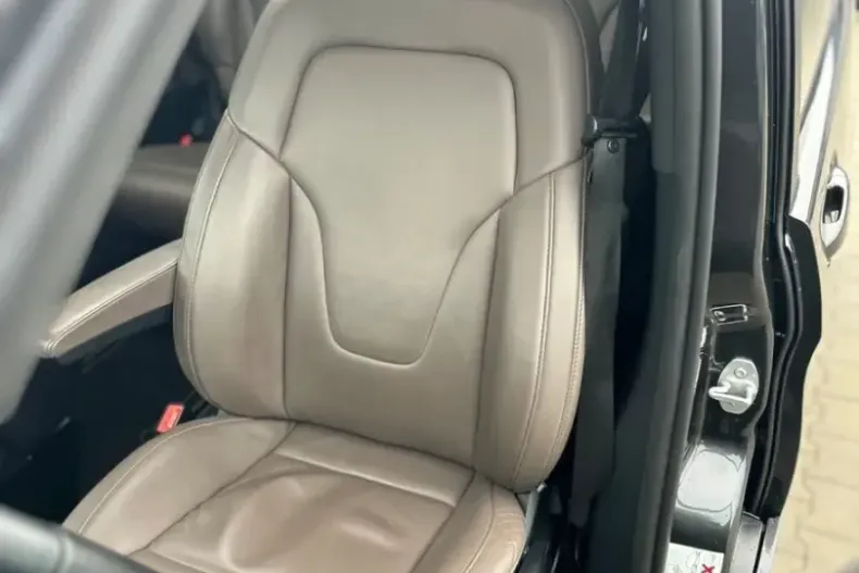 Mercedes-Benz V 300 din 2023 cu 56.683 km - oferta MER159033 - foto 11