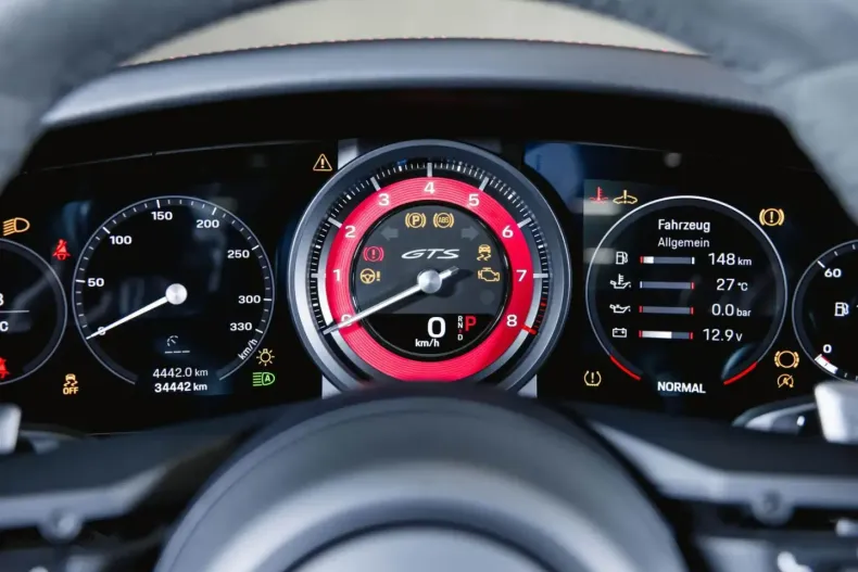 Porsche 992 din 2023 cu 34.500 km - oferta POR159034 - foto 24