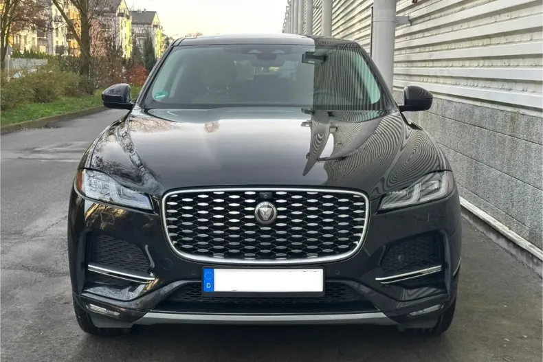 Jaguar F-Pace din 2022 cu 12.500 km - oferta JAG159041 - foto 2