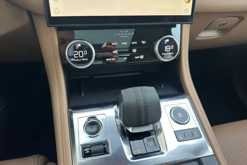 Jaguar F-Pace din 2022 cu 12.500 km - oferta JAG159041 - foto 20